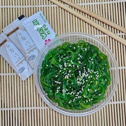 ชุดยำสาหร่าย  (ยำสาหร่าย200g+โชยุ2ซอง+วาซาบิ1ซอง)