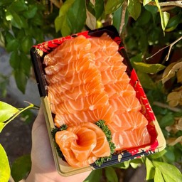 ซาซิมิ  200 กรัม ถาดญี่ปุ่น