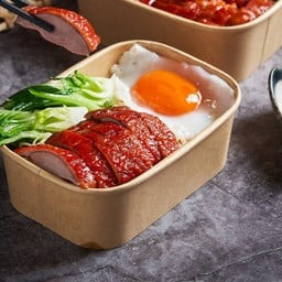 ข้าว หรือ บะหมี่หน้าเป็ดย่าง ไข่ดาว