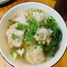 เกี๊ยวน้ำ (ล้วน)