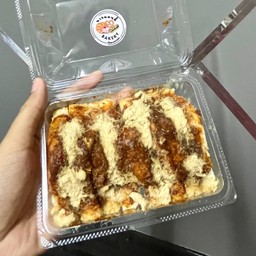 MINI โบราณ พริกเผาหมูหยอง ไส้ฉ่ำๆ 1กล่อง