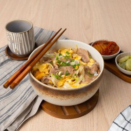 ข้าวหน้าไข่กอดหมู