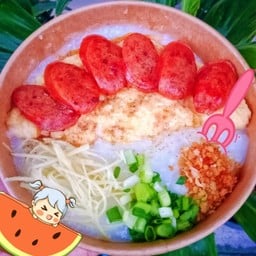 โจ๊ก ( ไข่เจียว+กุนเชียง )