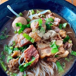 เกาเหลาเนื้อรวม