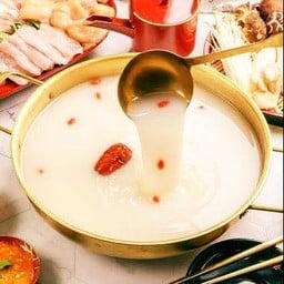 น้ำซุปกระดูกหมู