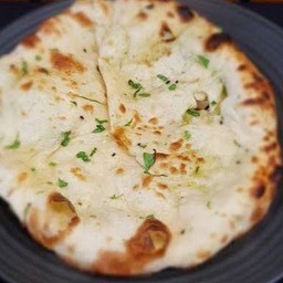 Keema Naan chicken Naan เเป้งนานไส้ไก่กีมา