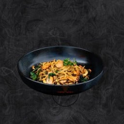 สปาเก็ตตี้ขี้เมาไส้กรอกไก่