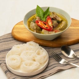 ขนมจีนแกงเขียวหวานเนื้อน่องลาย