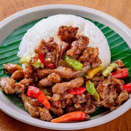 ข้าวหมูผัดพริกสด