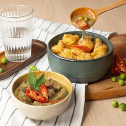 ข้าวแกงเขียวหวานไก่กรอบ