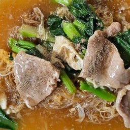 หมี่ขาว ราดหน้าหมูหมัก