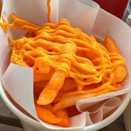 🍟เฟรนฟรายเขย่าและของทอด🍟ร้านซ้อเหมี่ยว ร้านซ้อเหมี่ยว