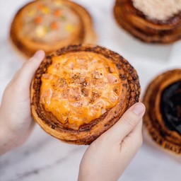 โรลแฮมไก่รมควันซอสเทาส์ซันไอแลนด์ (ขนาด 160กรัม)