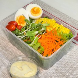 สลัดผักไข่ต้ม