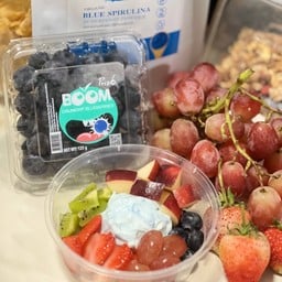 กรีกโยเกิร์ต  Blue spirulina