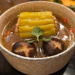 ต้มมะระยัดไส้