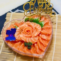 (C1)เค้กแซลมอน หัวใจ 300กรัม แถม!!เทียนเกลียว แถม!!ป้ายHBD
