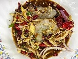 ตำมะม่วงกุ้งสดปูปลาร้า
