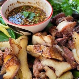 เสือร้องไห้