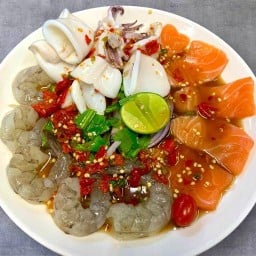 ยำเงินล้าน ลาดกระบัง 13/1