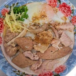 โจ๊กหมูทรงเครื่อง