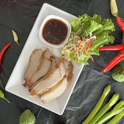 คอหมูย่าง