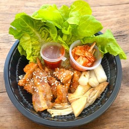 หมูย่างเกาหลีย่างให้ (อร่อยน้าาาา ;) ไม่ต้องย่างเอง