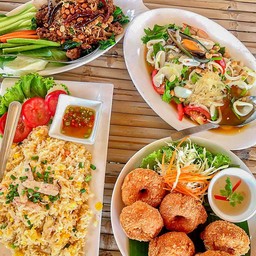 ชุดเซ็ตสุขใจ
