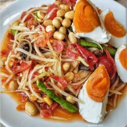 ตำไทยไข่เค็ม