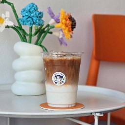 ร้านกาแฟโตแล้ว