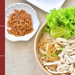 GUGSU กุกซู หมี่ไก่ฉีก By สุขใจ