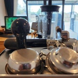 ร้านรุ่งวรา กาแฟสด