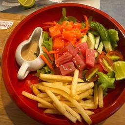 ทูน่า+แซลมอน+สลัด+เฟรนฟราย