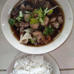 ร้านสุขเกษมก๋วยเตี๋ยวเนื้อตุ๋น(สนามบินน้ำำ)