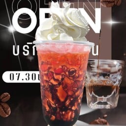 สตอเบอรี่นมสดบราวชูก้าปั่น วิปครีม