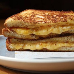 Grilled 4 Cheese