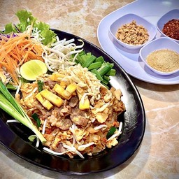 ผัดไทยหมู