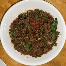 ข้าวกระเพราเนื้อสับ