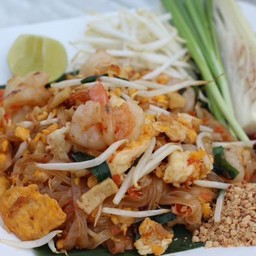 ผัดไทยกุ้งสด