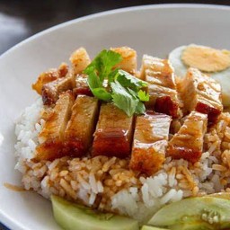 ข้าวหมูกรอบ