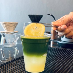 Iced Matcha Yuzu Lemon - มัทฉะยูซุเลมอนเย็น