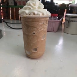 ล้านแก้ว เต็มอิ่ม(น้ำปั่น ชา กาแฟ และขนมจีนน้ำยาตีนไก่) ตลาดบางบ่อ