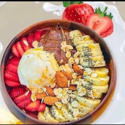 Acai banana Strawberry &Greek Yogurt