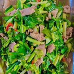 ผัดคะน้าหมู