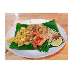 ผัดไทยกุ้งสด