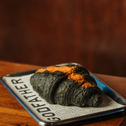Charcoal Thaitea  croissant