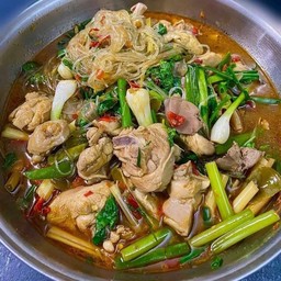 แกงอ่อมไก่ใส่วุ้นเส้น