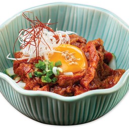 เนื้อดิบยุกเกะ