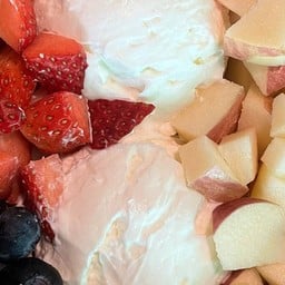 (ปิดชั่วคราว)กรีกโยเกิร์ต ผลไม้สด