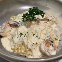 Spaghetti Prawn Cream Sauce